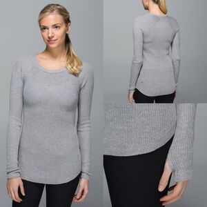 Lululemon Cabin Yogi Long Sleeve Heathered Medium Grey Thumbhole Sweater 4